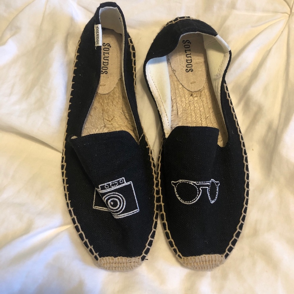 Super cute espadrilles!! - Picture 3 of 5